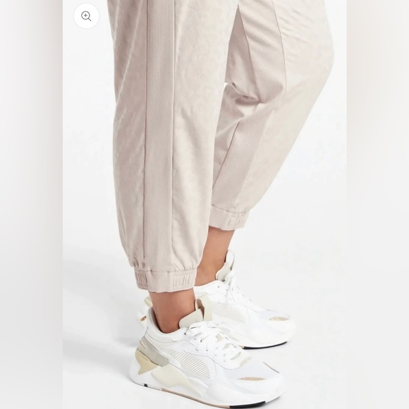 NWT Athleta Brooklyn Textured Jogger  20 - Picture 11 of 13